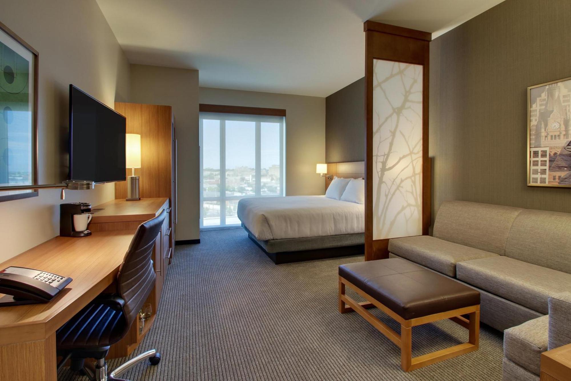 King Room with Sofa Bed - High Floor,1758464877:JPEG